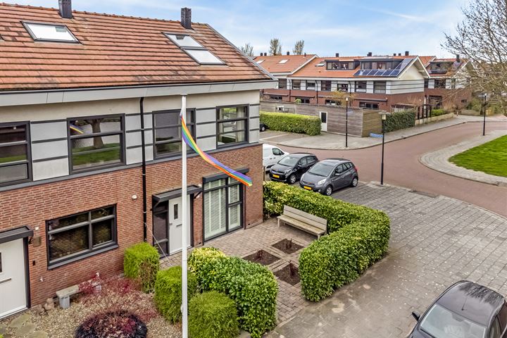 Bekijk foto 40 van Midscheepsstraat 11