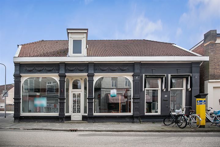 Lipperkerkstraat 42, Enschede