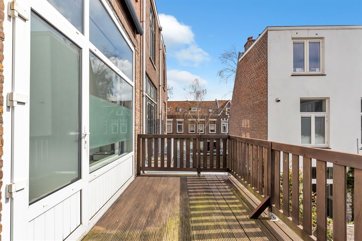 Bekijk foto 16 van Badhuisstraat 42-A