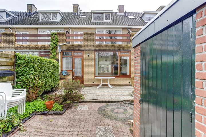 Bekijk foto 36 van Brahmsstraat 56