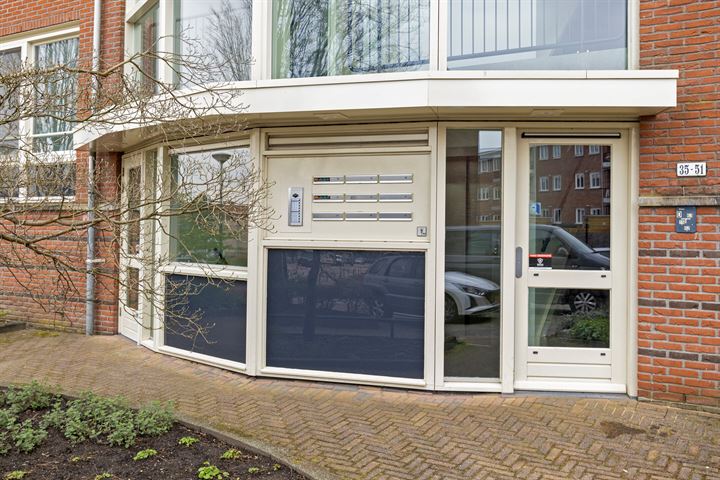 View photo 31 of Mr. Dr. Schokkingstraat 41