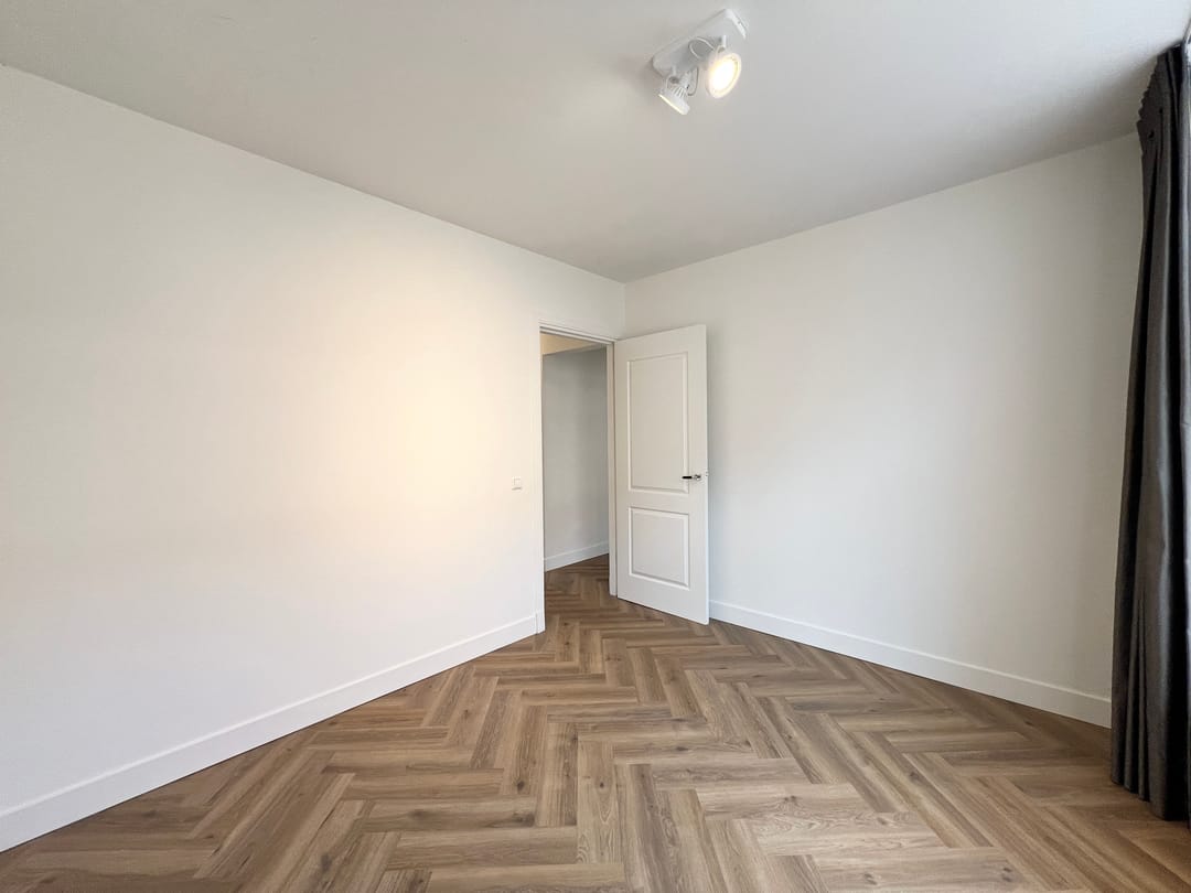 Foto 17 van Marnixkade 17-II