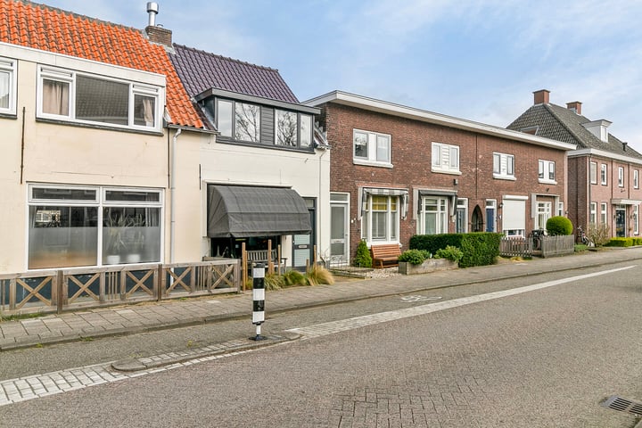 Bekijk foto 1 van Steenenstraat 1