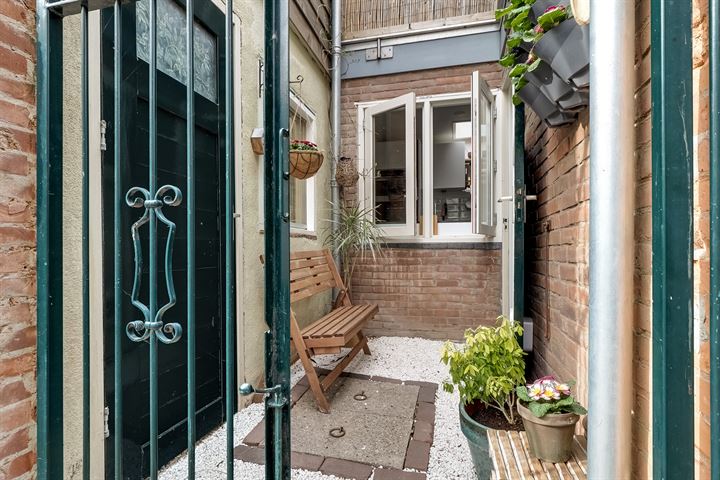 Bekijk foto 40 van Gravenstraat 23