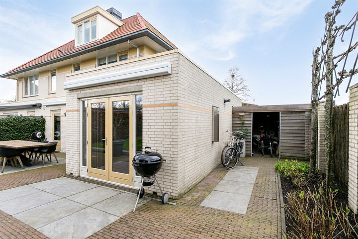 Bekijk foto 34 van Hovenierslaan 12