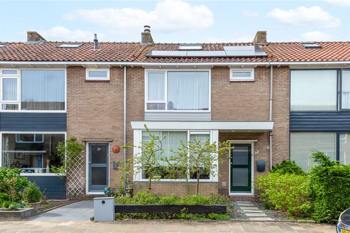 Bekijk foto 32 van Irenestraat 33