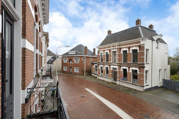 Bekijk foto 37 van Raadhuisstraat 32-A