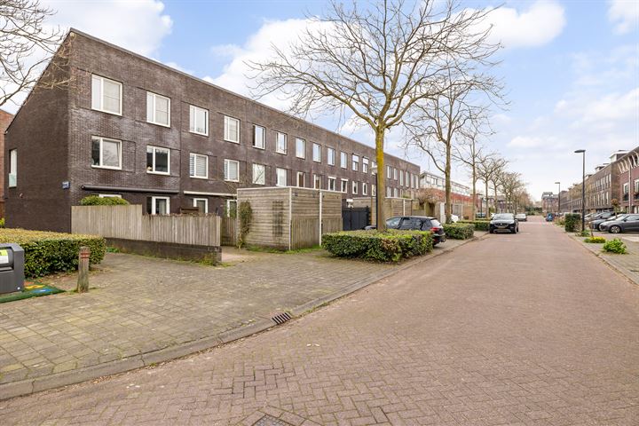 Bekijk foto 1 van Tenerifestraat 10