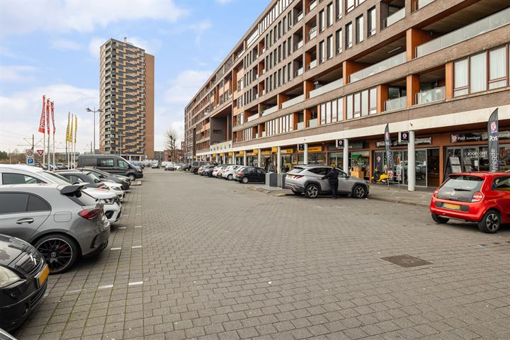 Bekijk foto 38 van Tenerifestraat 10