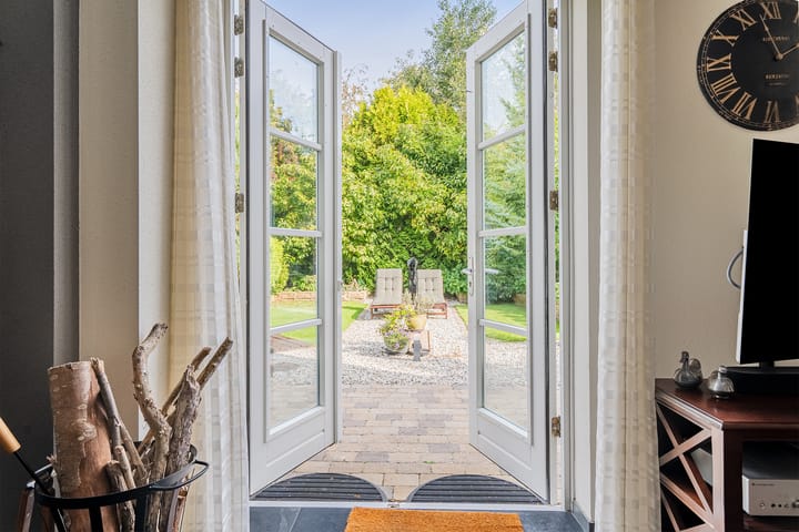 Foto 11 van Korenbeursstraat 6