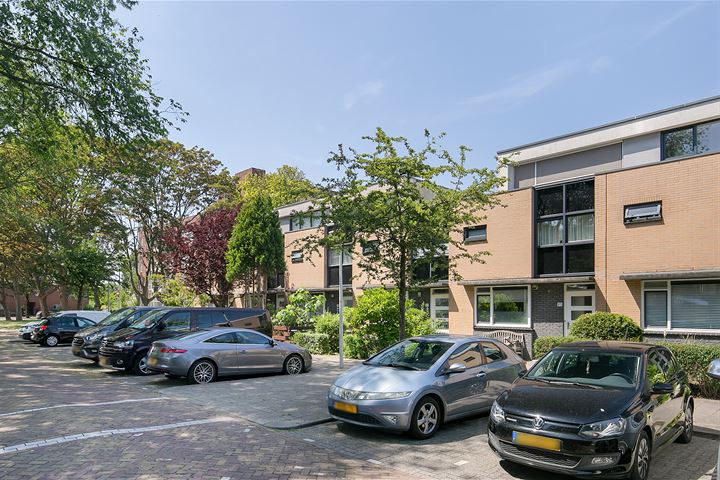 Bekijk foto 34 van Zweeloostraat 93