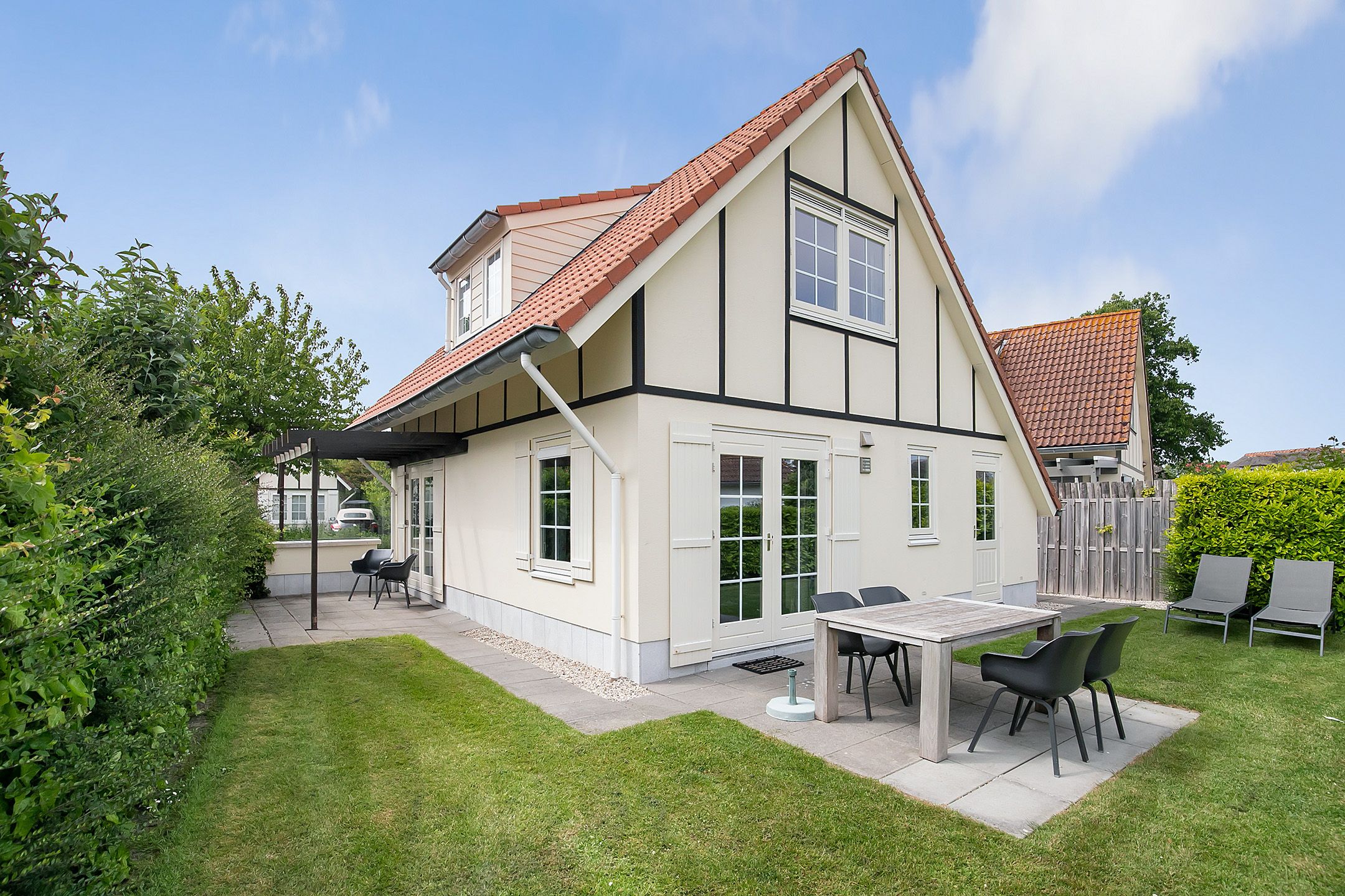 3-bedroom freehold villa in Domburg — photo 5 of 5