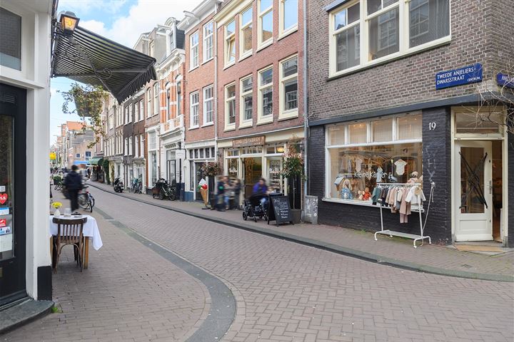 Bekijk foto 35 van Tweede Anjeliersdwarsstraat 11