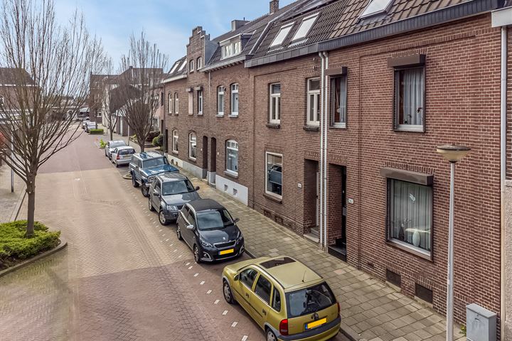 Bekijk foto 44 van Kampstraat 164