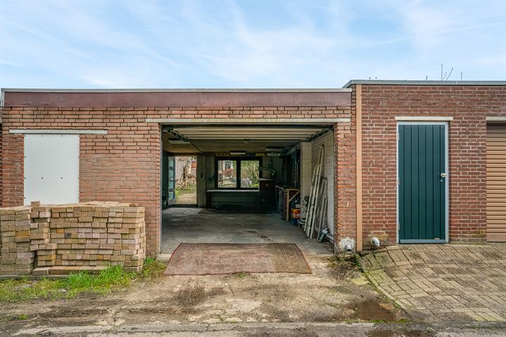 Bekijk foto 41 van Kampstraat 164