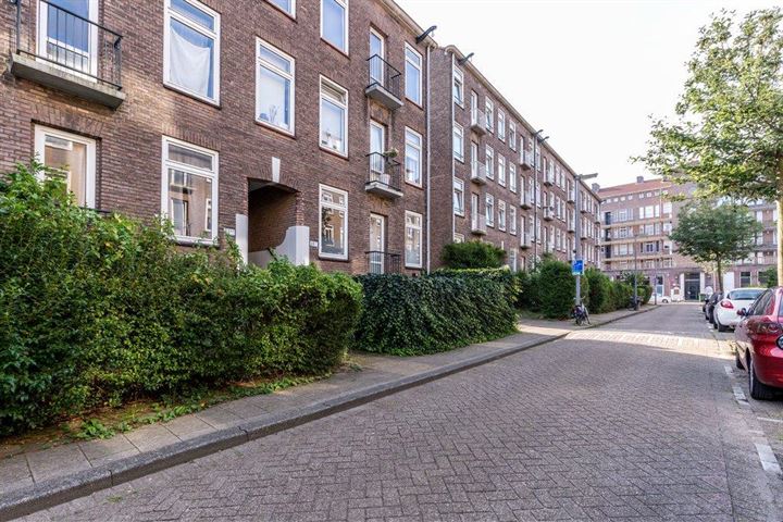 Bekijk foto 26 van Bernardus Gewinstraat 35-B