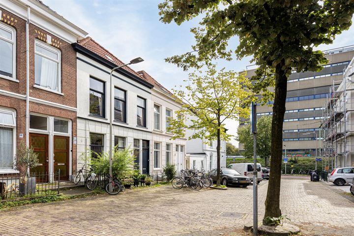 Bekijk foto 26 van Schrassertstraat 99