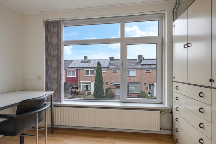 Bekijk foto 33 van Rozenstraat 3