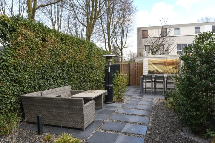 View photo 9 of James Stewartstraat 29