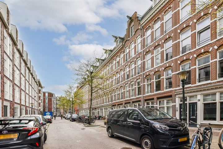 View photo 27 of Van Hogendorpstraat 64-B