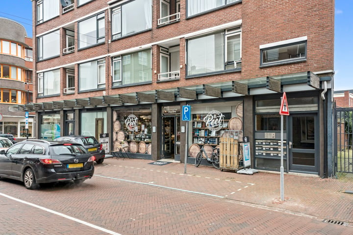 Bekijk foto 58 van Damstraat 12