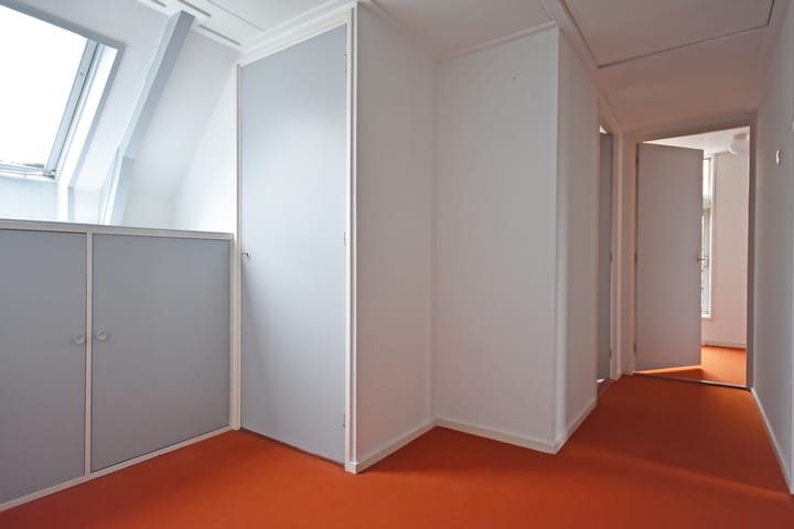 Photo 42 of Tjaerdawei 31