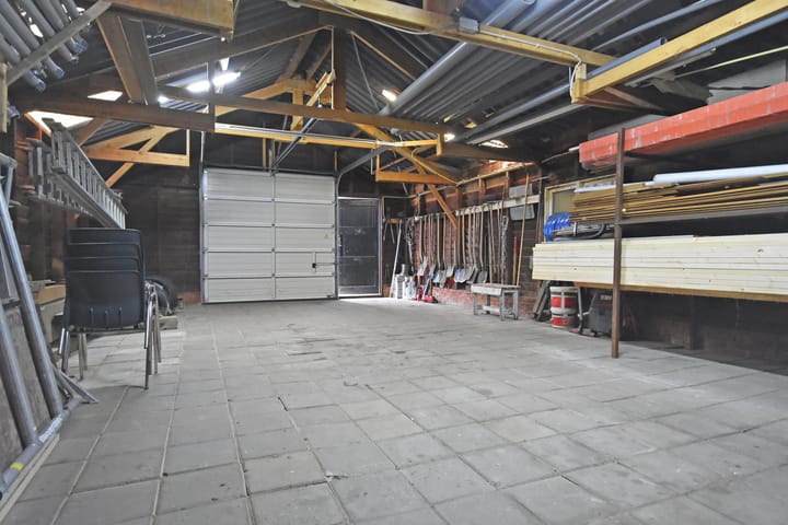 Photo 71 of Tjaerdawei 31