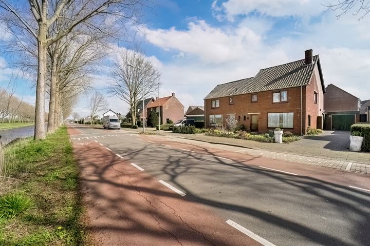 Bekijk foto 45 van Hoofdweg 2028