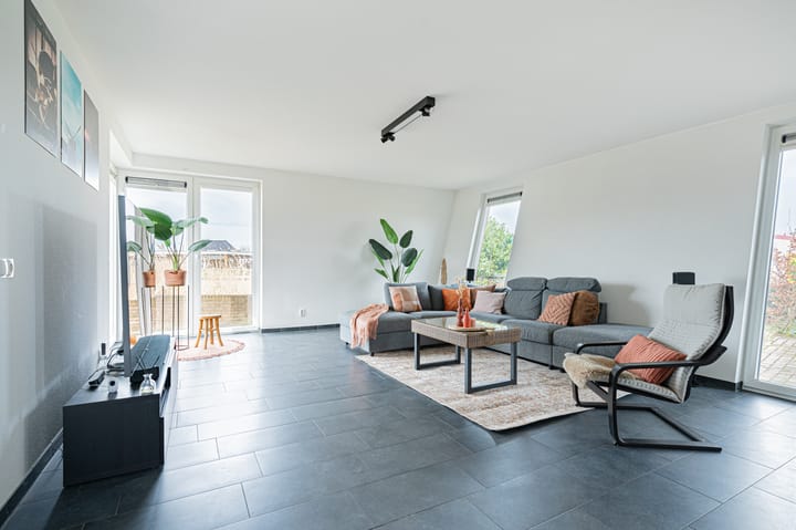 Foto 23 van Freya 28