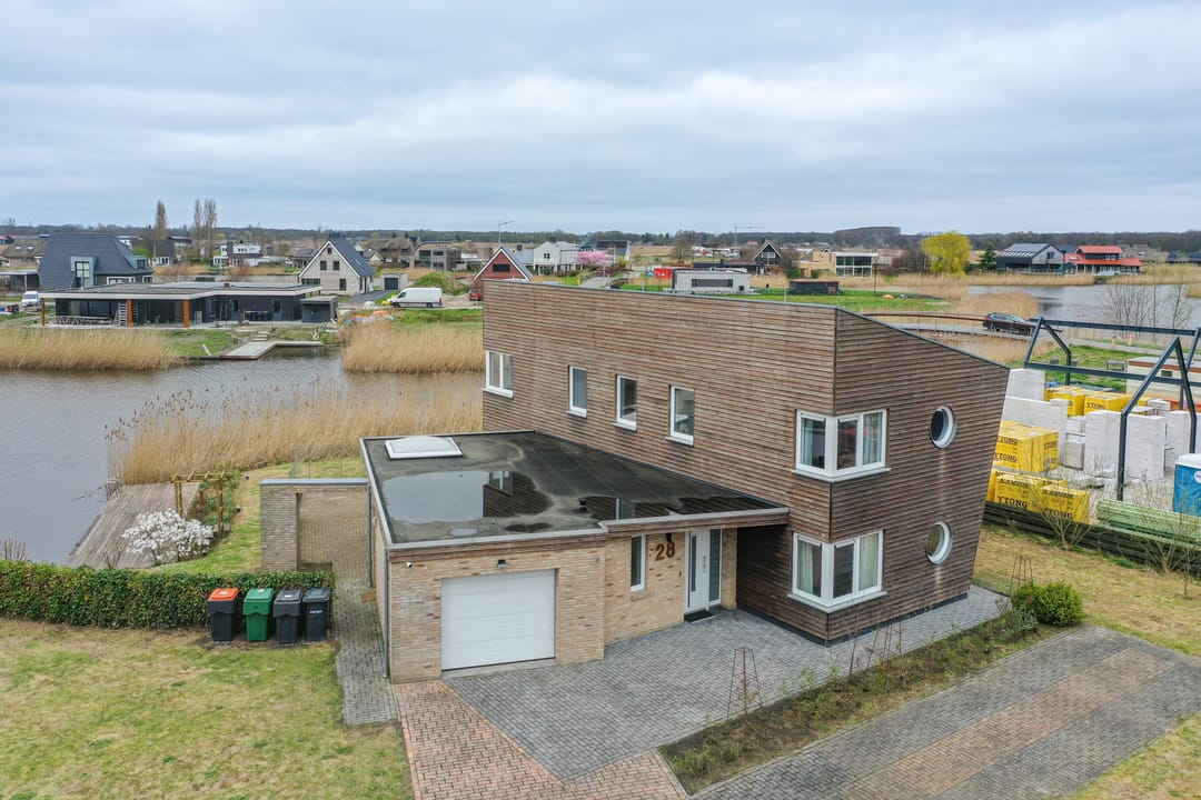 Foto 52 van Freya 28