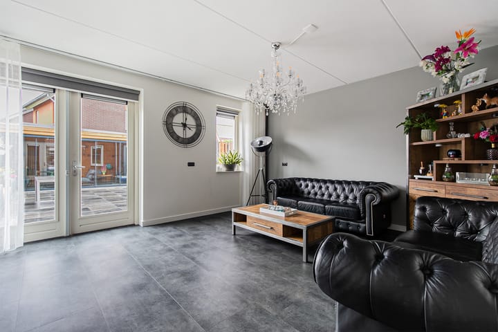 Foto 5 van Madeliefje 15