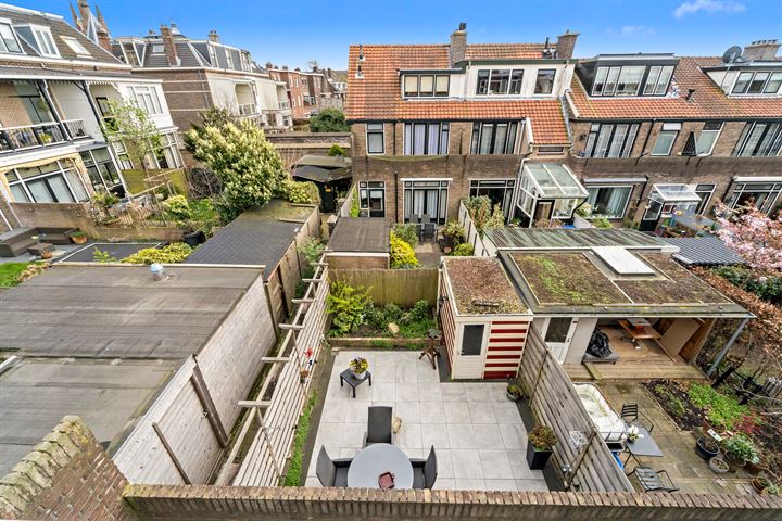 Bekijk foto 31 van Van Heemstrastraat 1