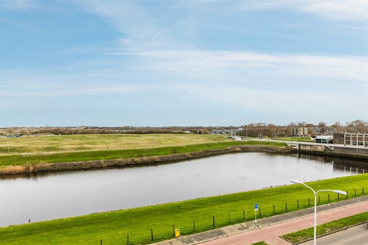 Bekijk foto 12 van Rijnmond 186