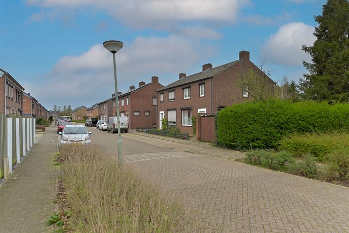 Bekijk foto 25 van Zandstraat 37