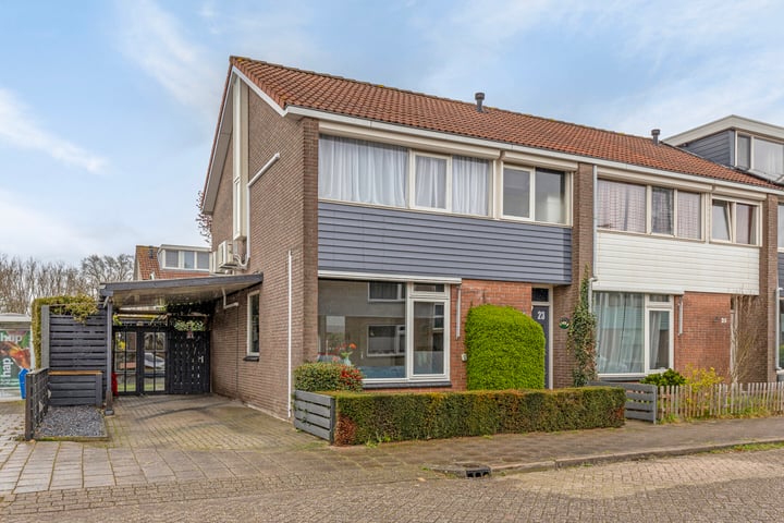 Bekijk foto 1 van Bizetstraat 23