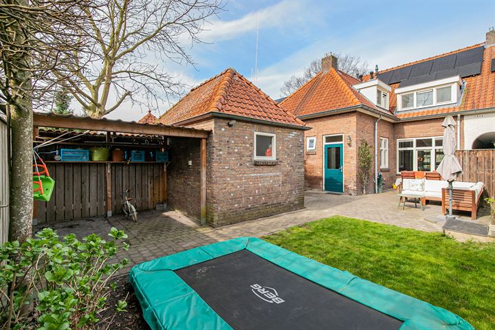 Bekijk foto 37 van Ruurlostraat 17