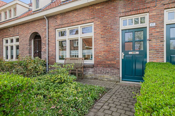 Bekijk foto 43 van Ruurlostraat 17