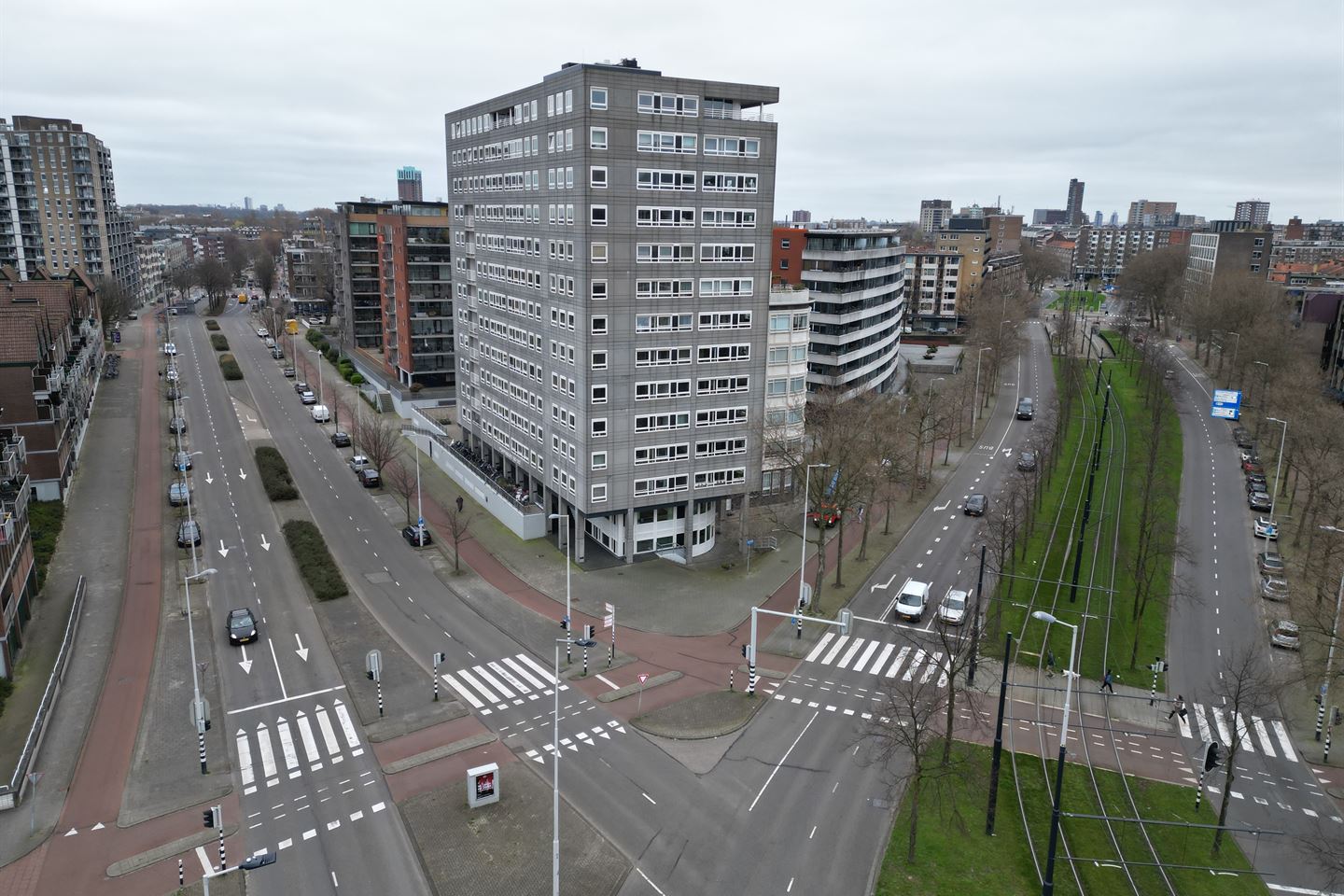 Bekijk foto 2 van Goudsesingel 531