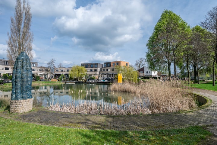 View photo 43 of Ringvaart 9