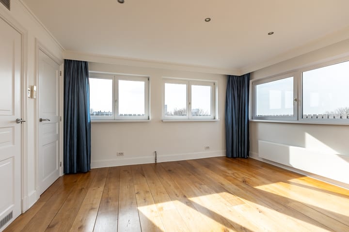 Foto 30 van Heemraadssingel 321-C