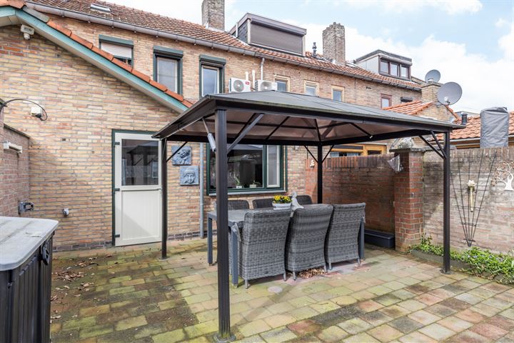 Bekijk foto 33 van Bouwbergstraat 113