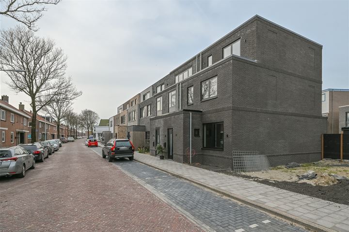 Bekijk foto 40 van Lagersstraat 25