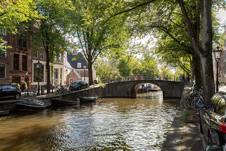 Bekijk foto 2 van Reguliersgracht 54