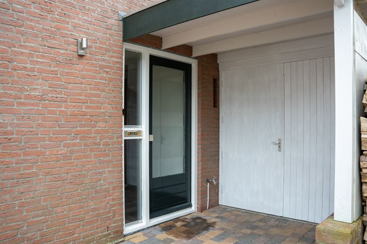 Bekijk foto 5 van Tuindorpstraat 105