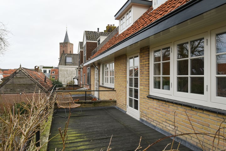 View photo 26 of Bussummerstraat 42-A