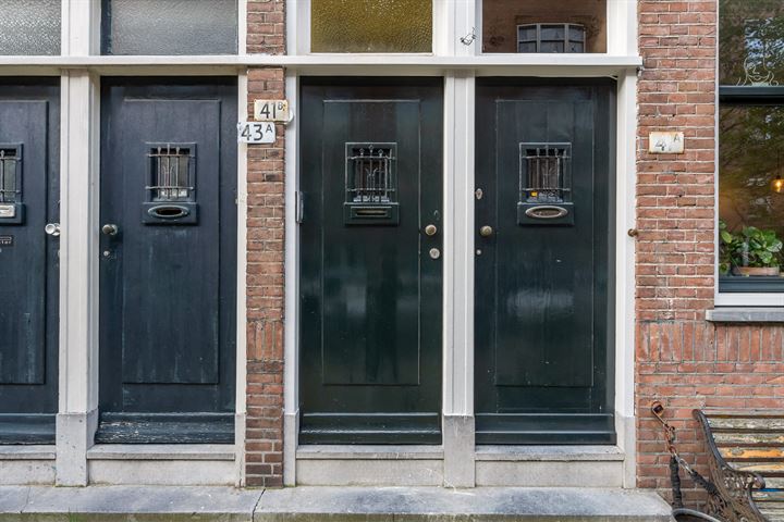 Bekijk foto 54 van Van Weelstraat 41-B