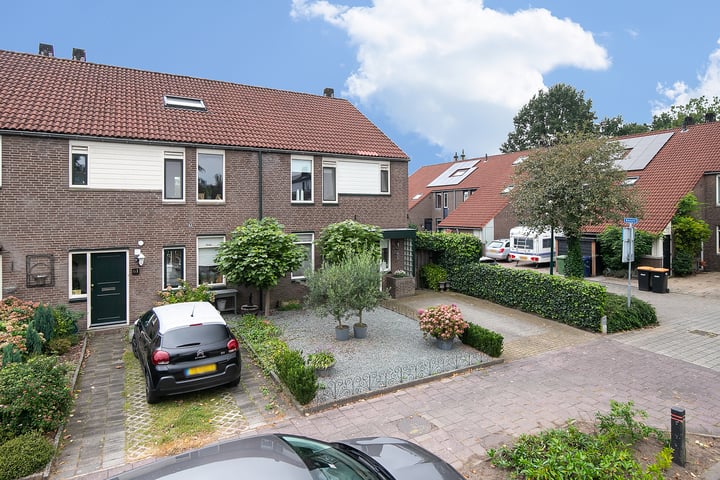 Bekijk foto 3 van Di Lassostraat 63