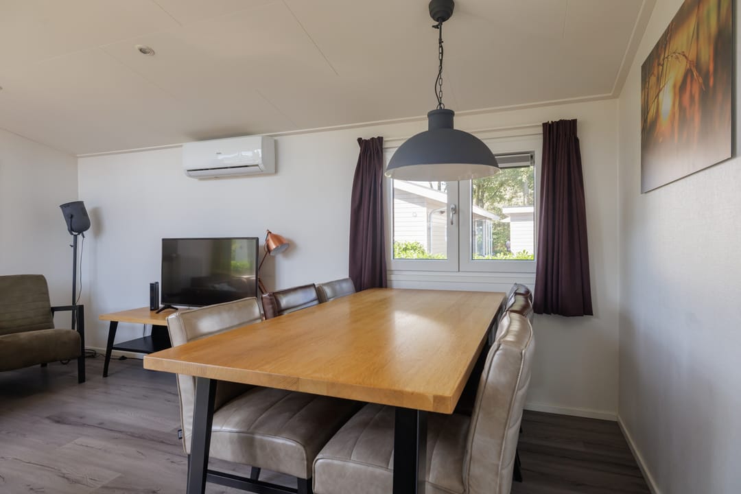 Photo 13 of Loverensestraat 11-C2