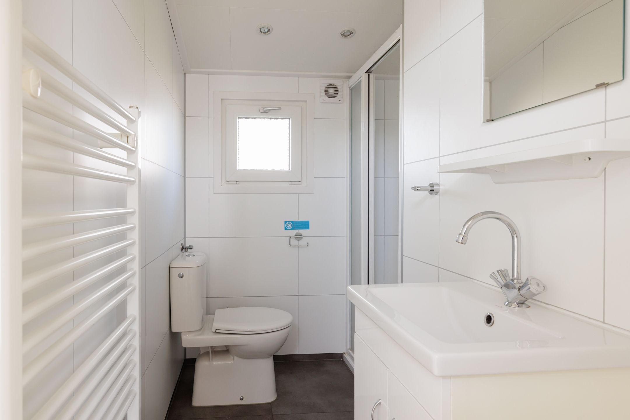 Photo 18 of Loverensestraat 11-C2