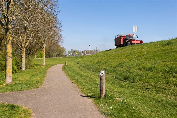 Bekijk foto 40 van Koperslagerstraat 42